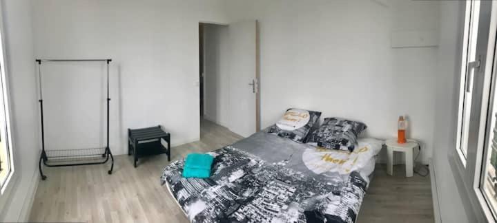 Appartement Simple Sur Argenteuil, Proche Paris Eksteriør billede