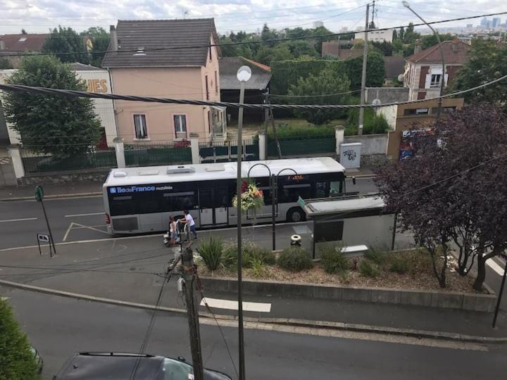 Appartement Simple Sur Argenteuil, Proche Paris Eksteriør billede