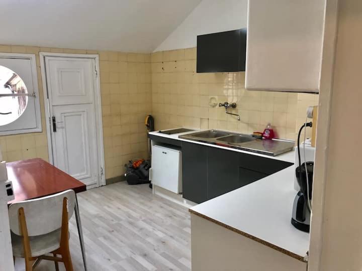 Appartement Simple Sur Argenteuil, Proche Paris Eksteriør billede